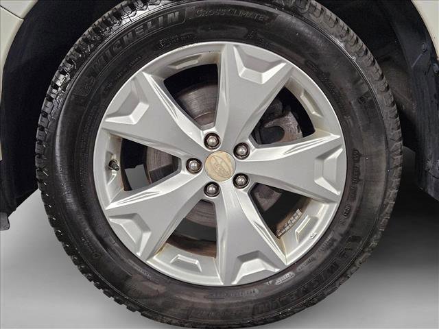 Used 2015 Subaru Forester 2.5i Premium w/ All-Weather Package image 23