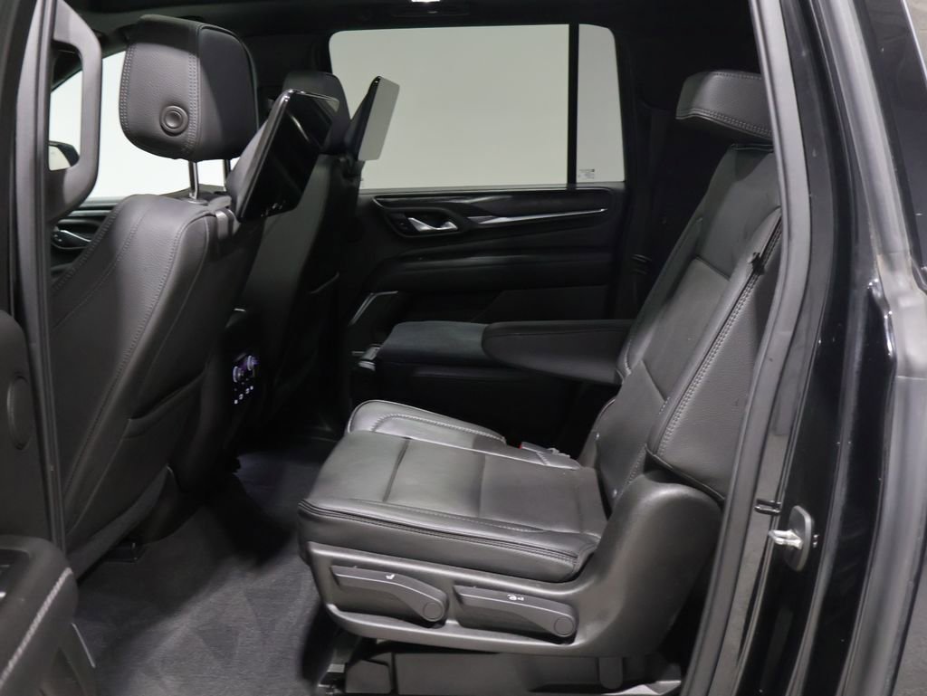 Used 2021 GMC Yukon XL Denali w/ Denali Ultimate Package image 19