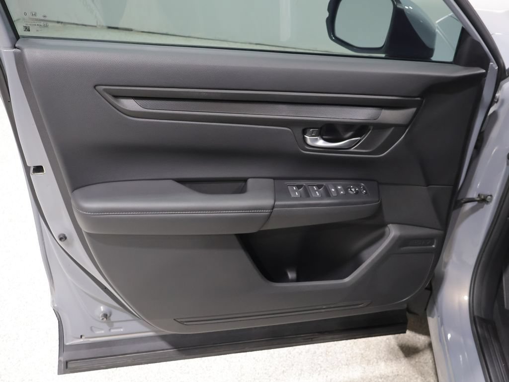 Used 2023 Honda CR-V EX image 16