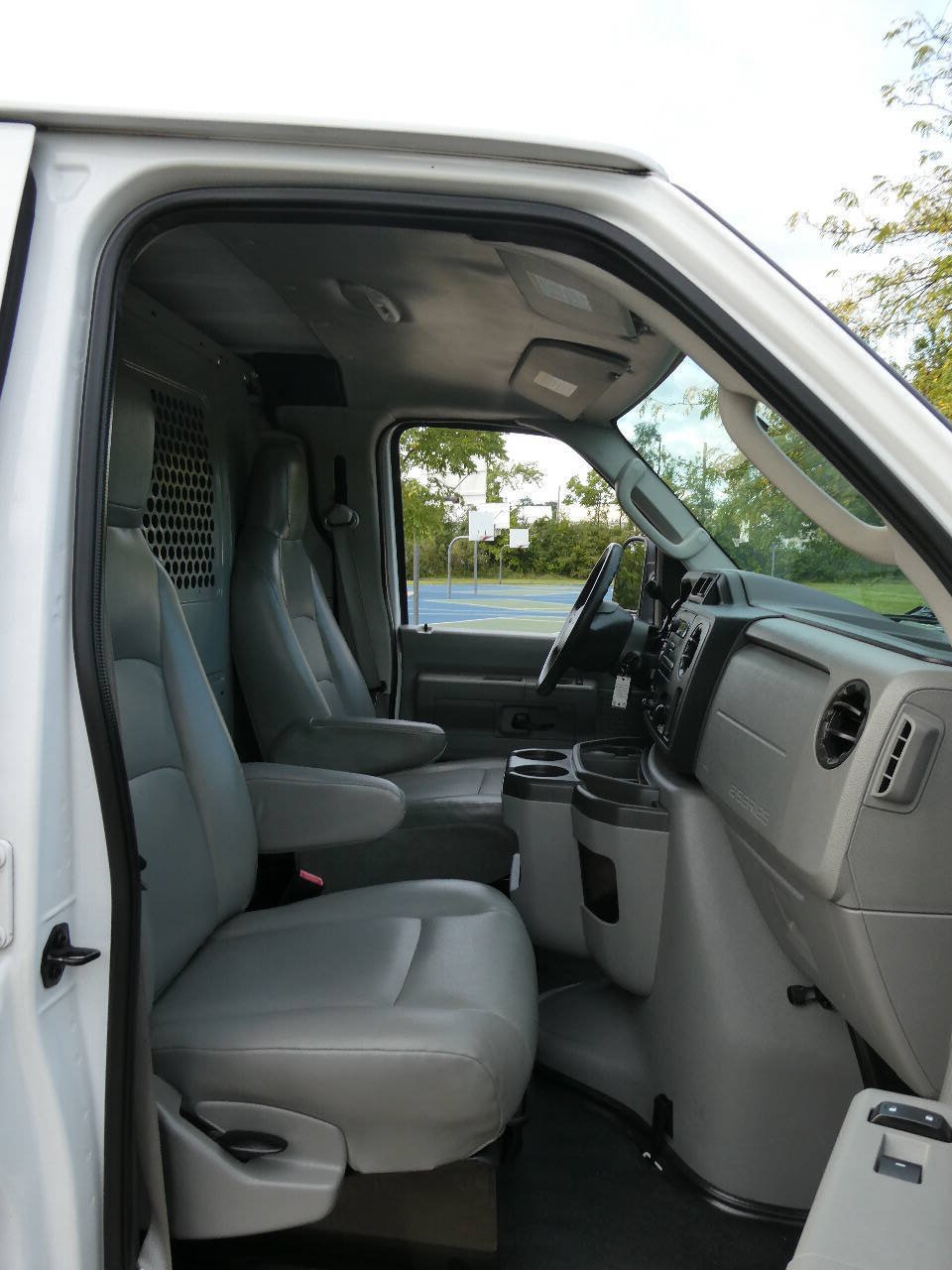 Used 2012 Ford E-250 and Econoline 250 w/ Commercial Cargo Van Pkg RWD image 26