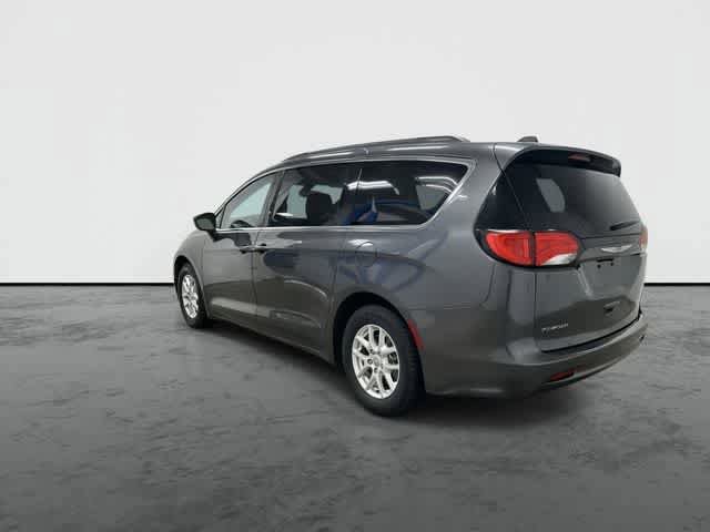 Used 2020 Chrysler Voyager Lxi FWD image 2