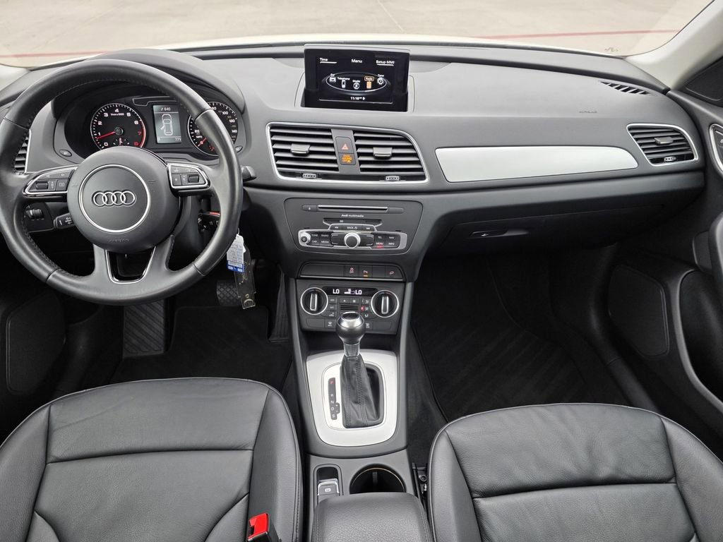 Used 2017 Audi Q3 2.0T Premium image 12