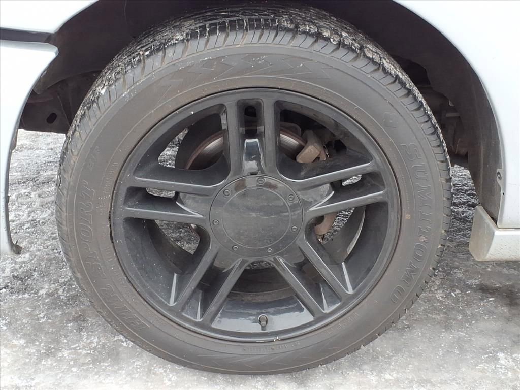 Used 2002 Ford F150 Lightning image 8