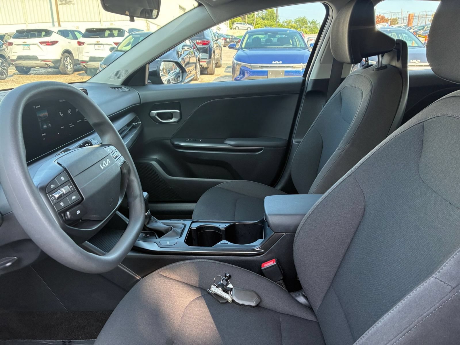 Used 2026 Kia K4 FWD image 22