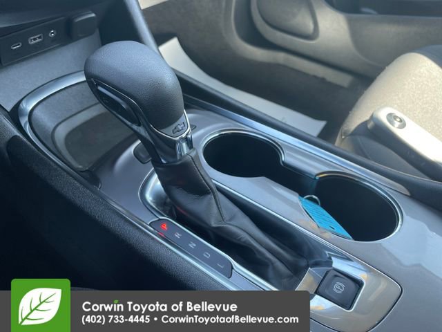 Used 2025 Chevrolet Malibu LT FWD image 14