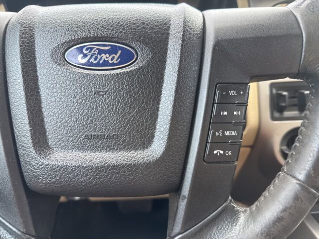 Used 2016 Ford Expedition XLT RWD image 23