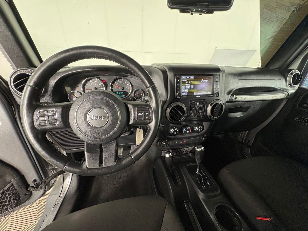 Used 2016 Jeep Wrangler Unlimited Sport w/ Quick Order Package 24S AWD/4WD image 9