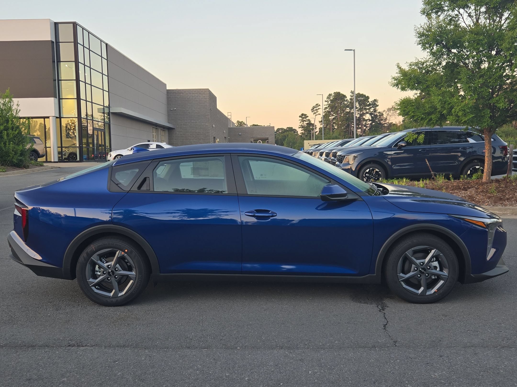 New 2026 Kia K4 FWD image 8