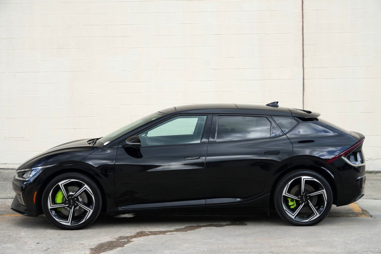 Used 2023 Kia EV6 GT AWD/4WD image 47
