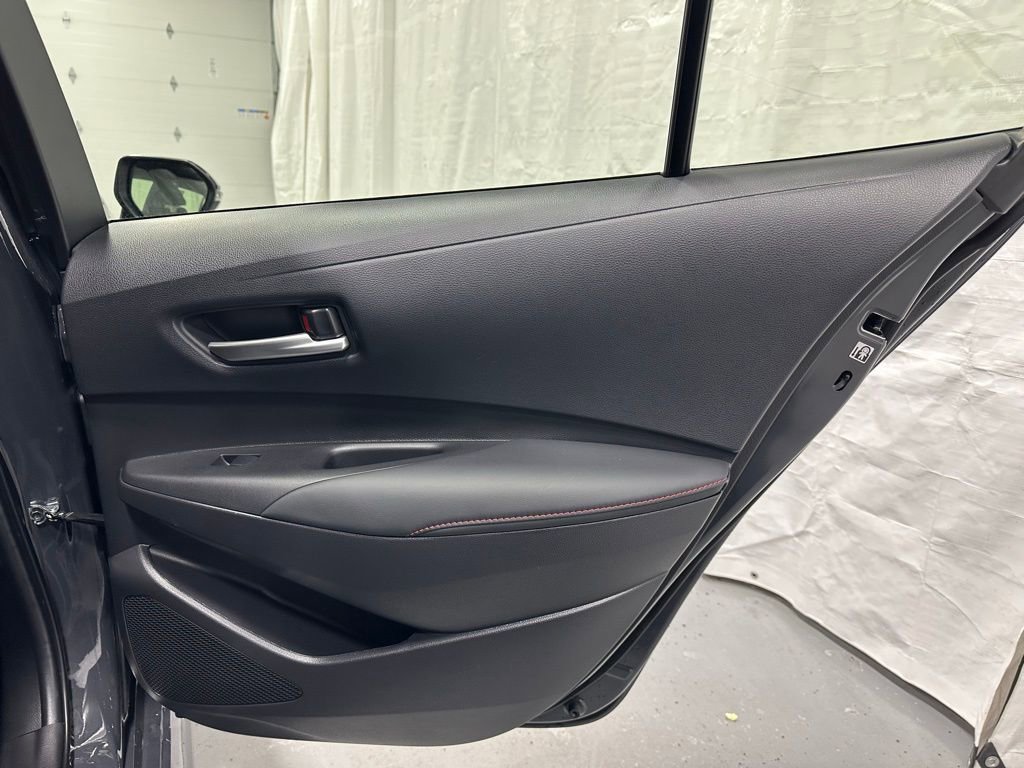 Used 2025 Toyota Corolla SE image 50