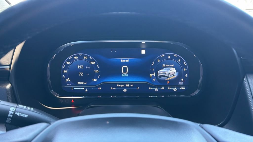 Used 2022 Chevrolet Tahoe LT w/ Luxury Package image 18