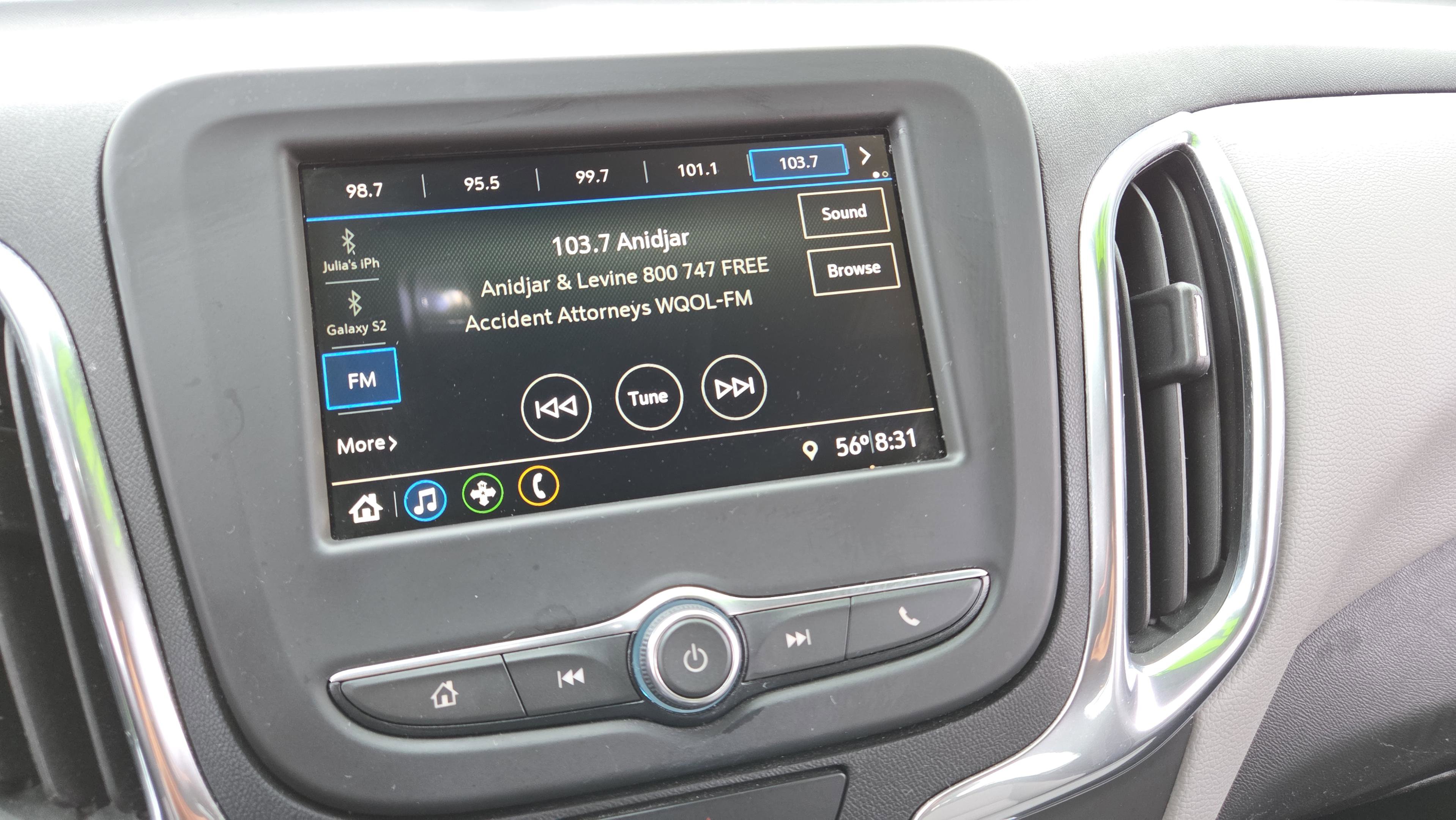 Used 2019 Chevrolet Equinox LS image 30