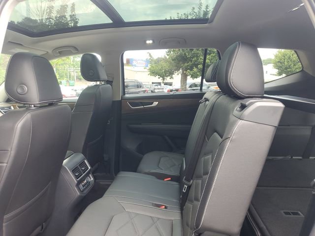 New 2026 Volkswagen Atlas SE image 11