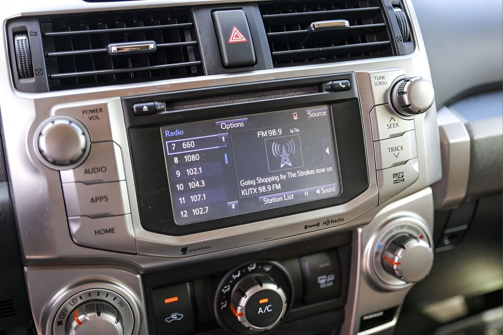 Used 2019 Toyota 4Runner SR5 AWD/4WD image 16