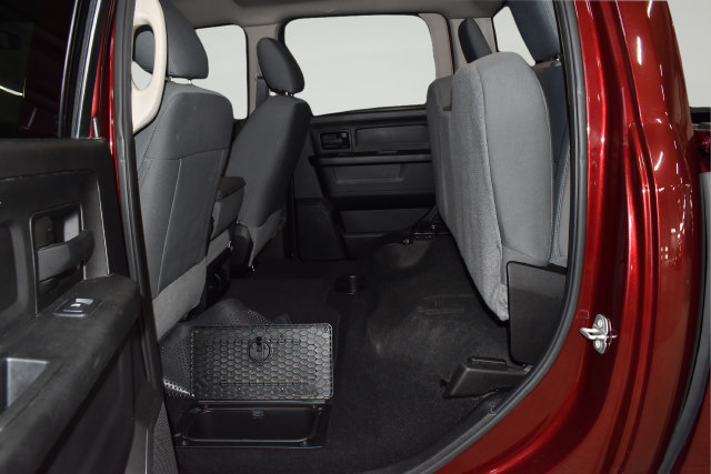 Used 2019 RAM 1500 Express w/ Express Value Package AWD/4WD image 12