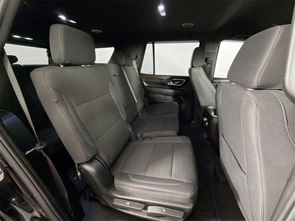 Used 2024 GMC Yukon SLE image 26
