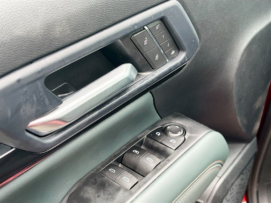Used 2026 GMC Terrain AT4 w/ Convenience Package III AWD/4WD image 18