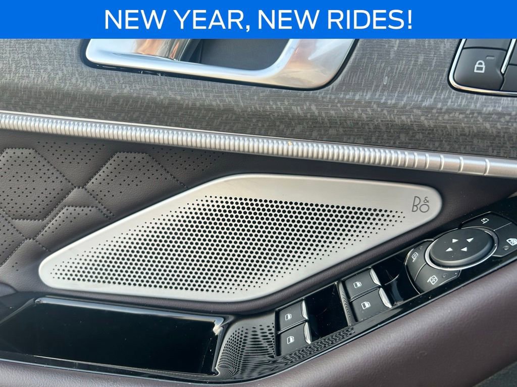 New 2026 Ford Explorer Platinum w/ LUX Leather Package image 14