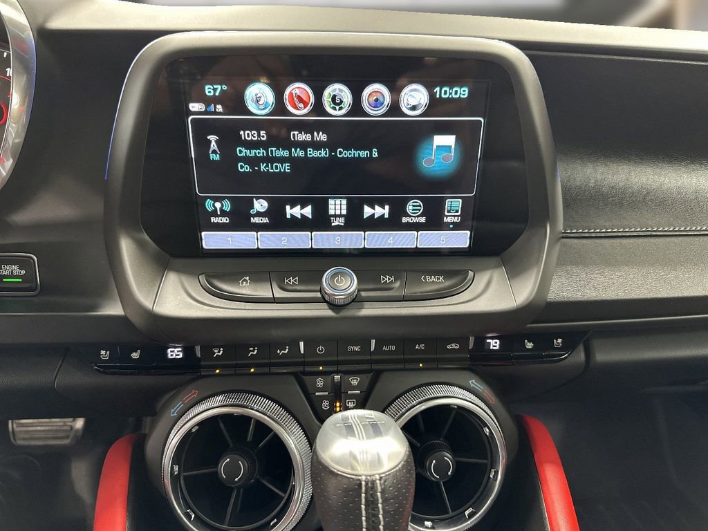 Used 2018 Chevrolet Camaro SS RWD image 18