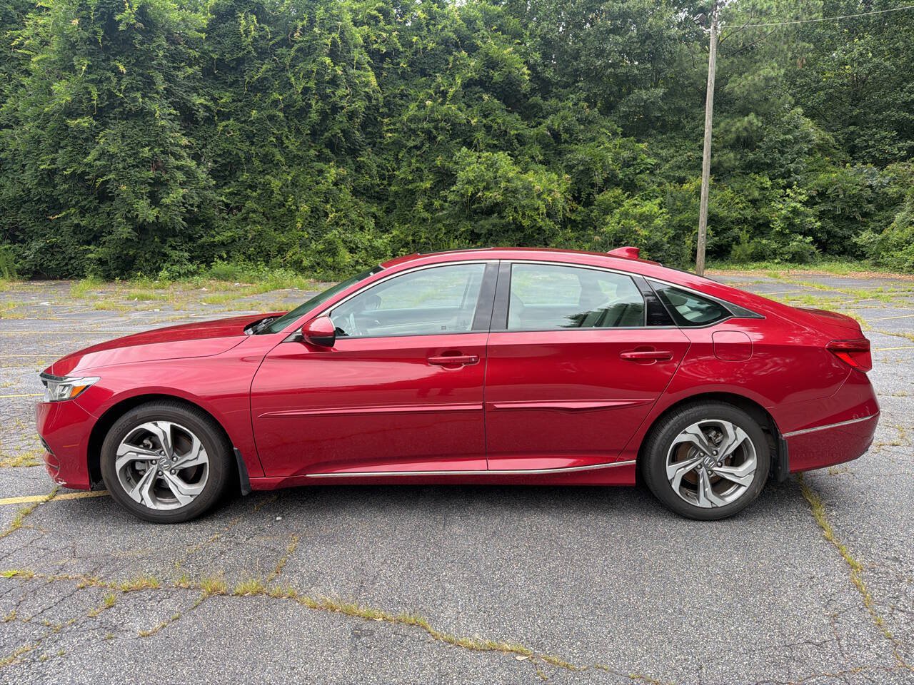 Used 2018 Honda Accord EX-L image 2