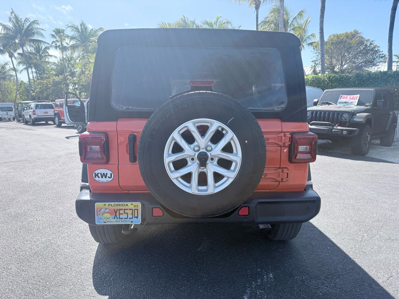 Used 2023 Jeep Wrangler Unlimited Sport image 8