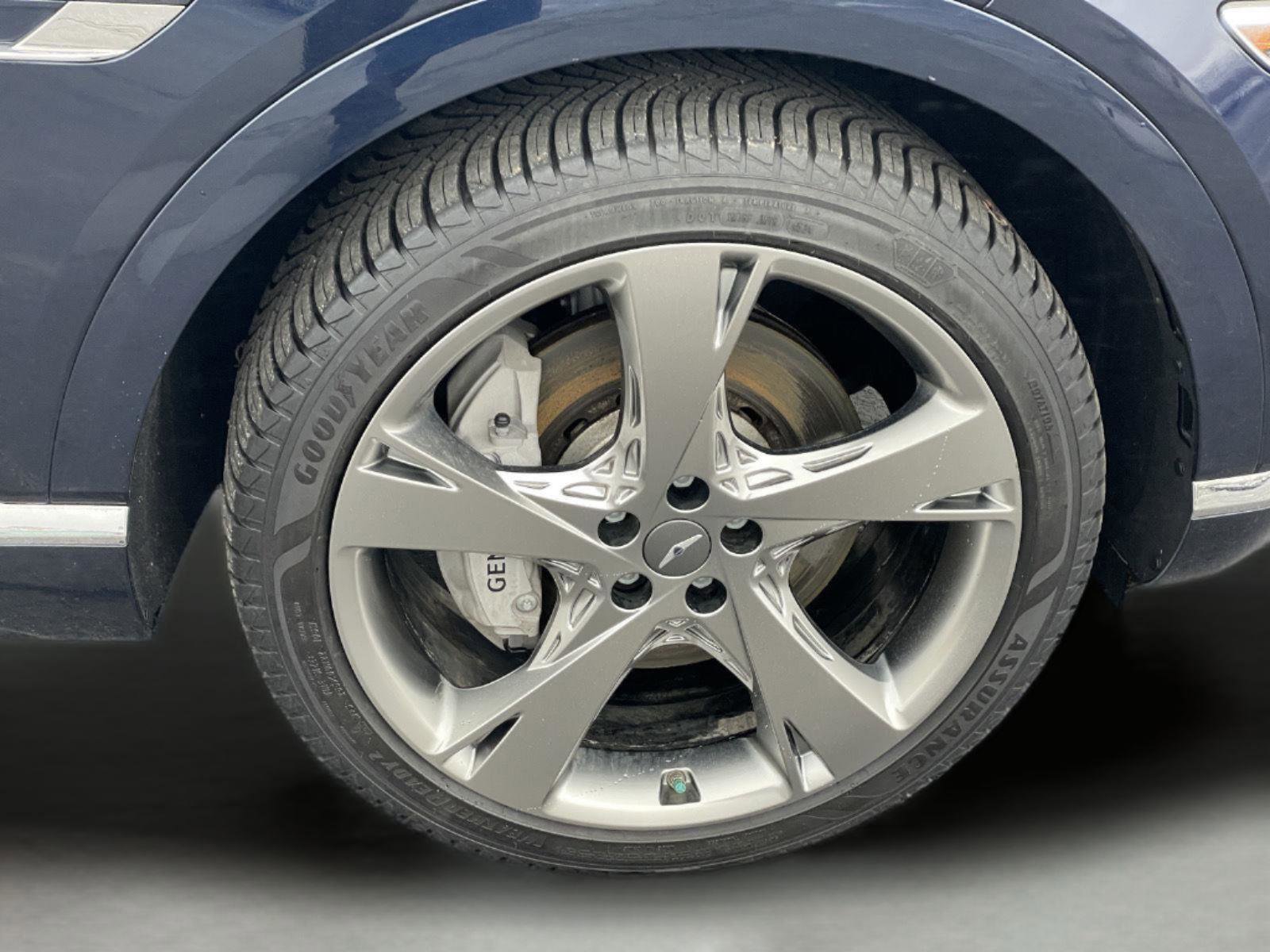 Used 2023 Genesis GV80 3.5T w/ Prestige Package image 11