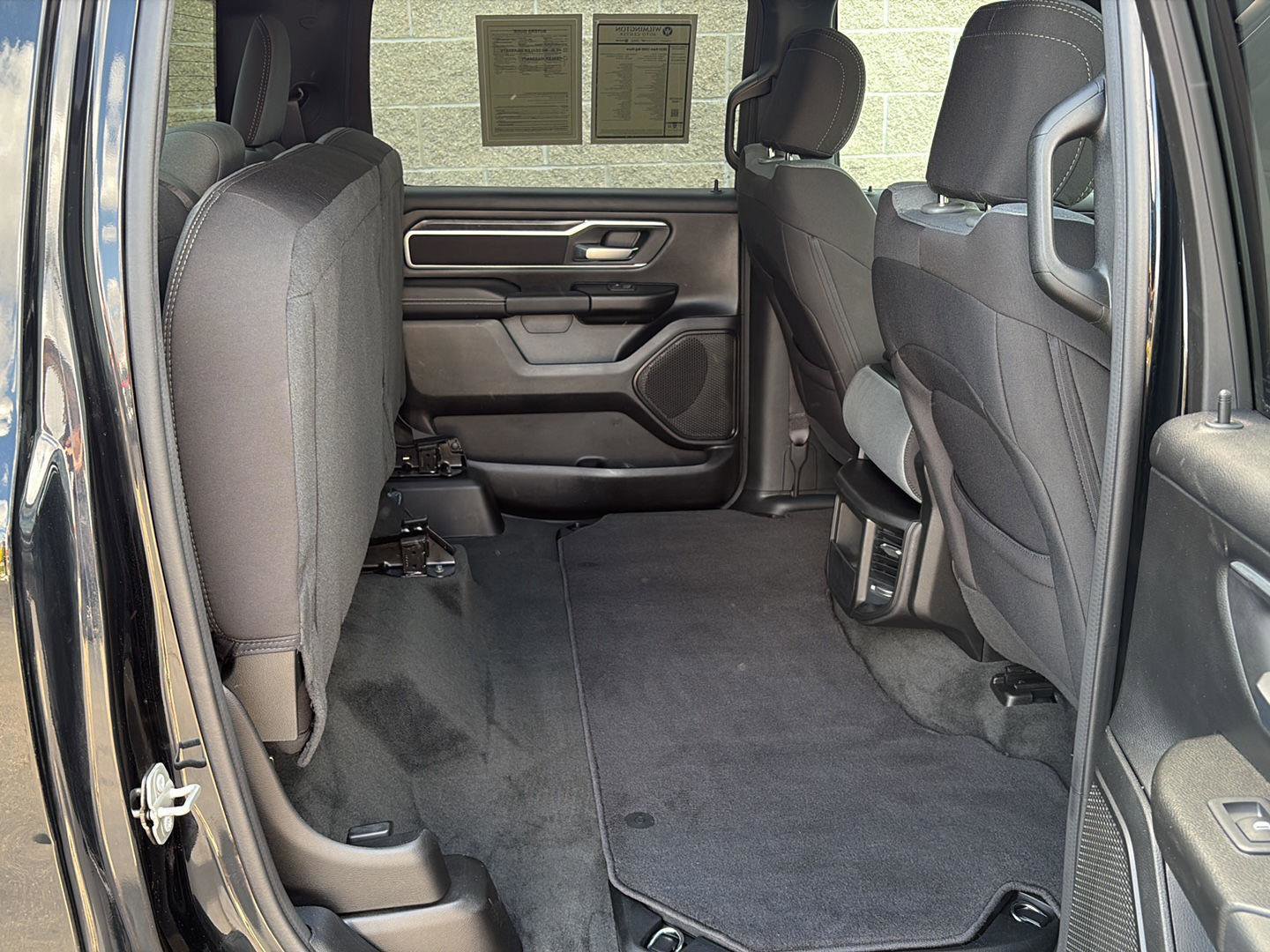 Used 2023 RAM 1500 Big Horn AWD/4WD image 28