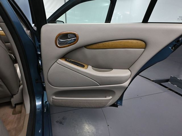 Used 2000 Jaguar S-TYPE 4.0 image 36