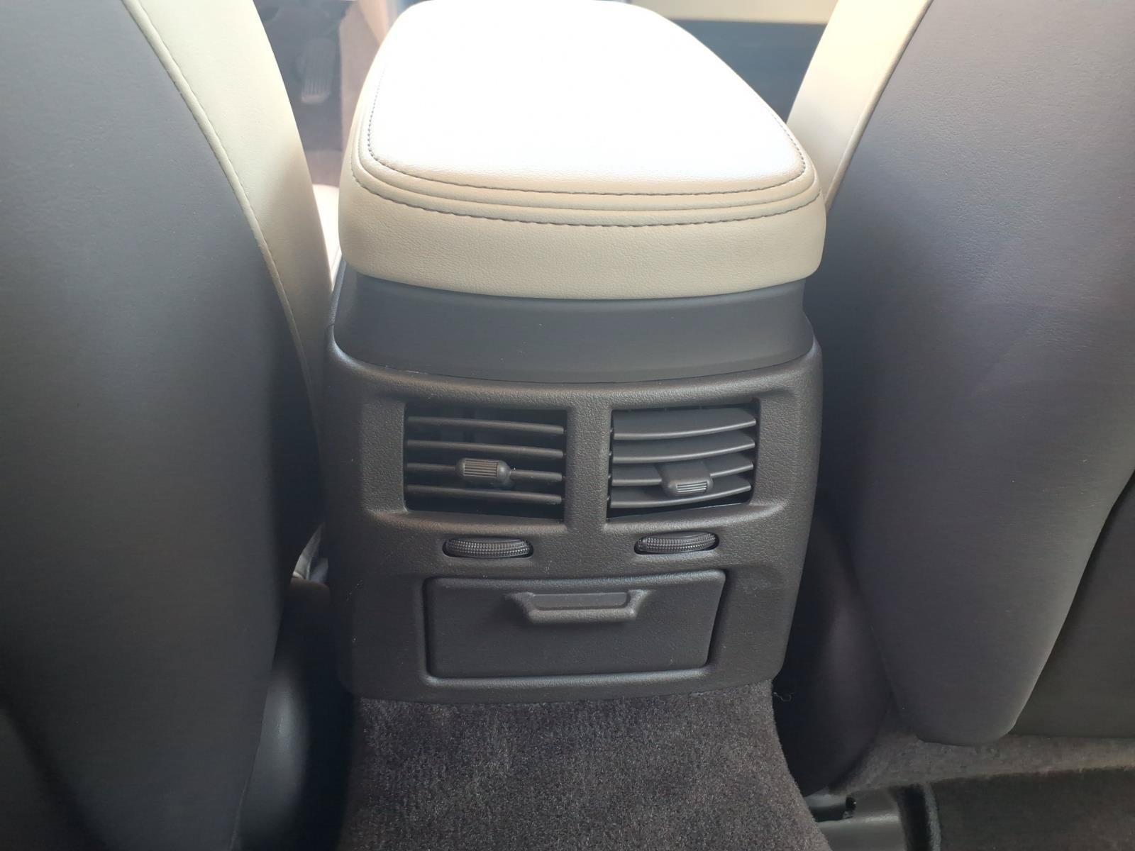 Used 2012 Lexus IS 250 w/ Premium Pkg Value Edition RWD image 14