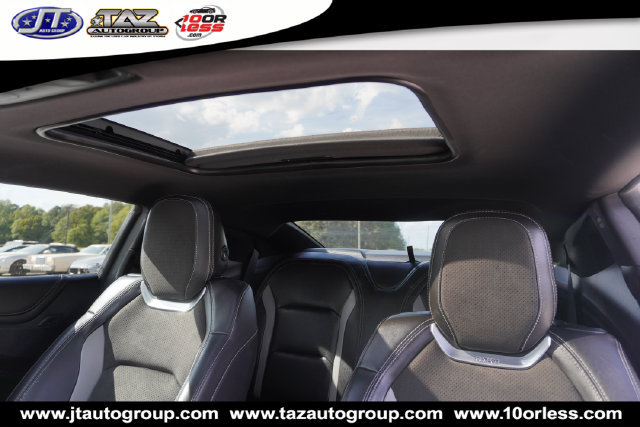 Used 2020 Chevrolet Camaro SS RWD image 14