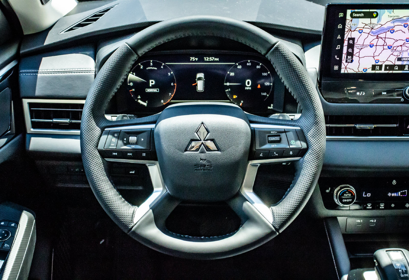 New 2026 Mitsubishi Outlander SE AWD/4WD image 16