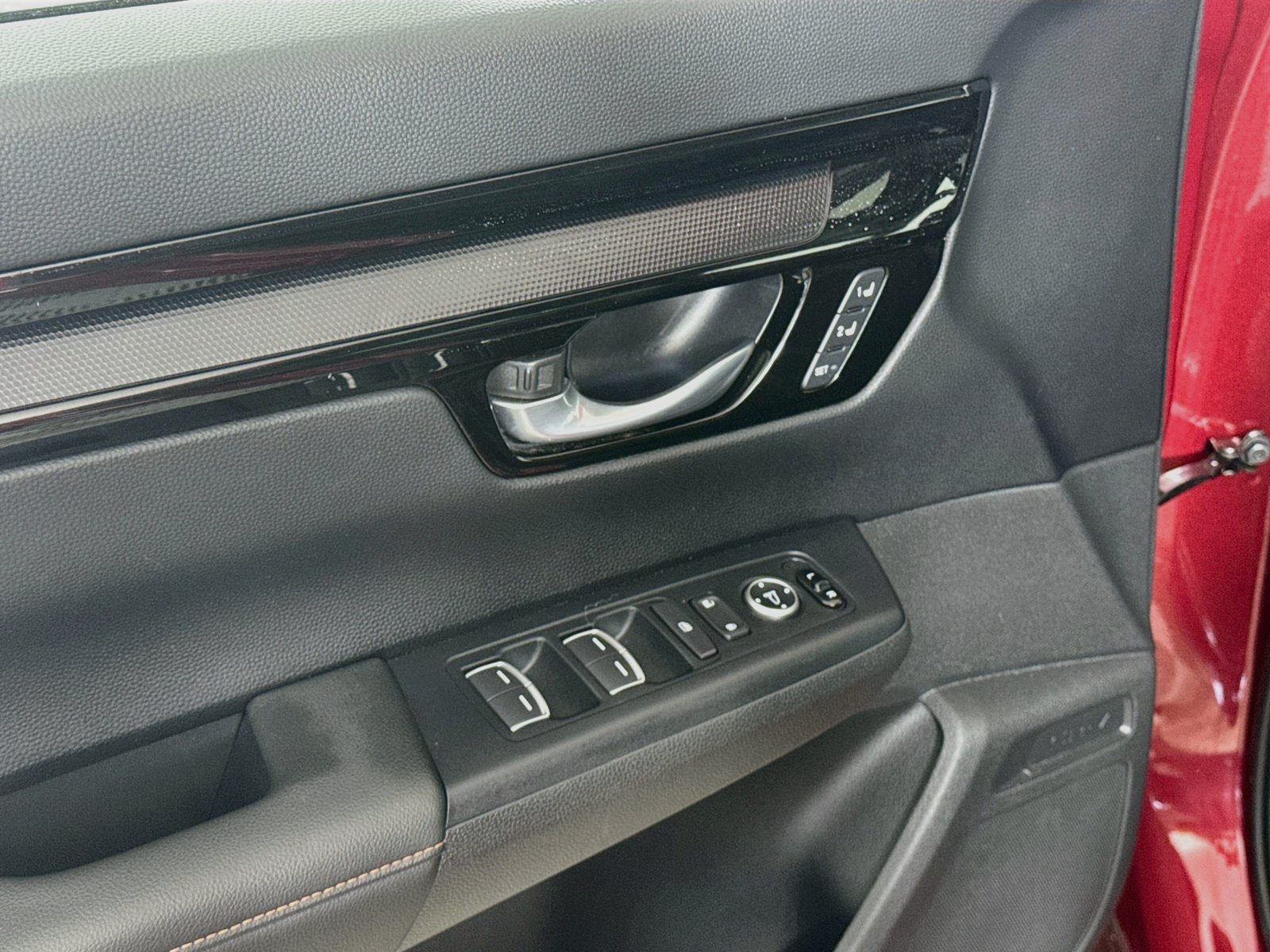Used 2024 Honda CR-V Sport Touring image 11