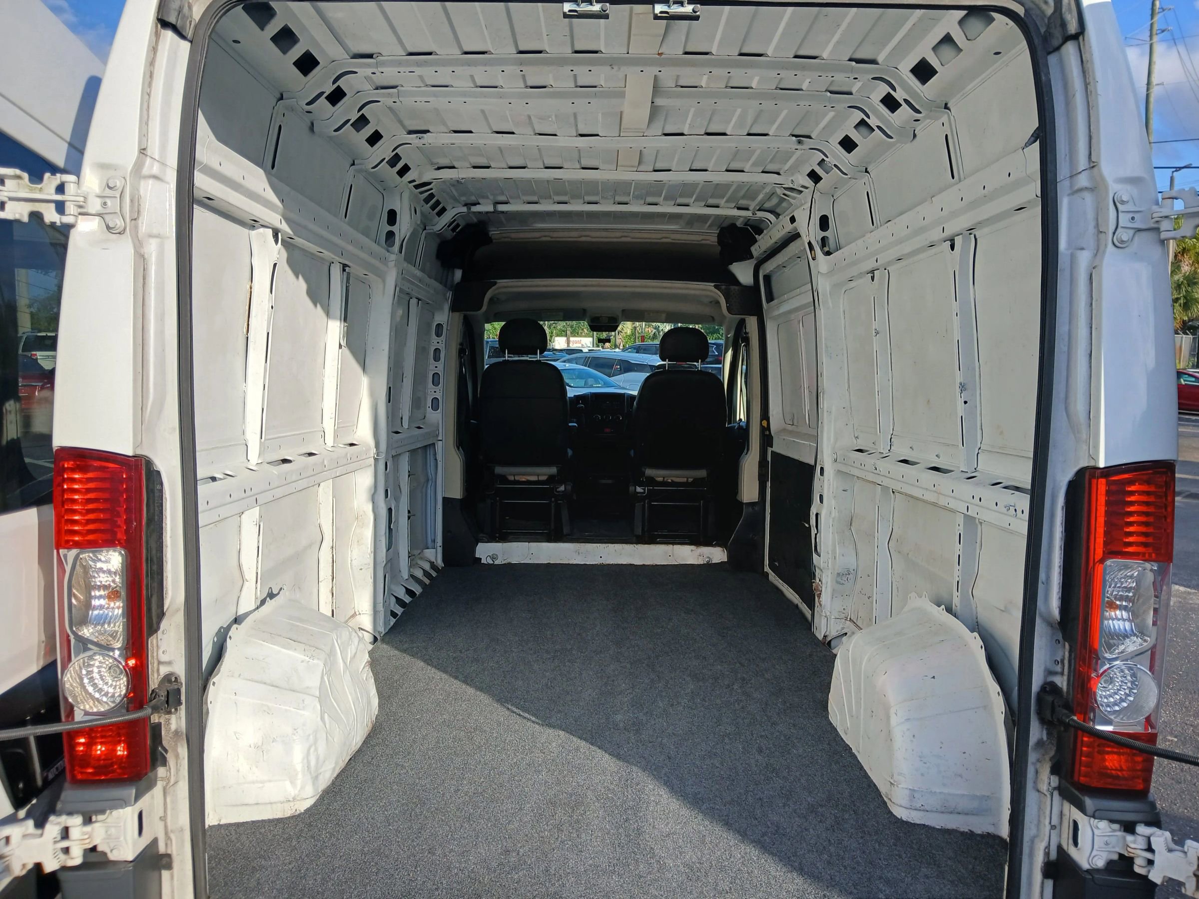 Used 2017 RAM ProMaster 2500 FWD image 19