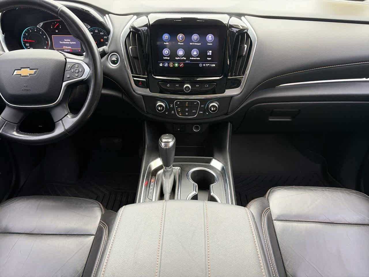 Used 2020 Chevrolet Traverse LT FWD image 13