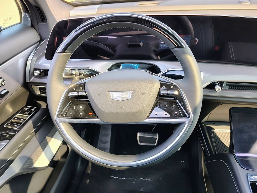 New 2027 Cadillac Vistiq Premium Luxury w/ LPO, Floor Liner Package AWD/4WD image 45