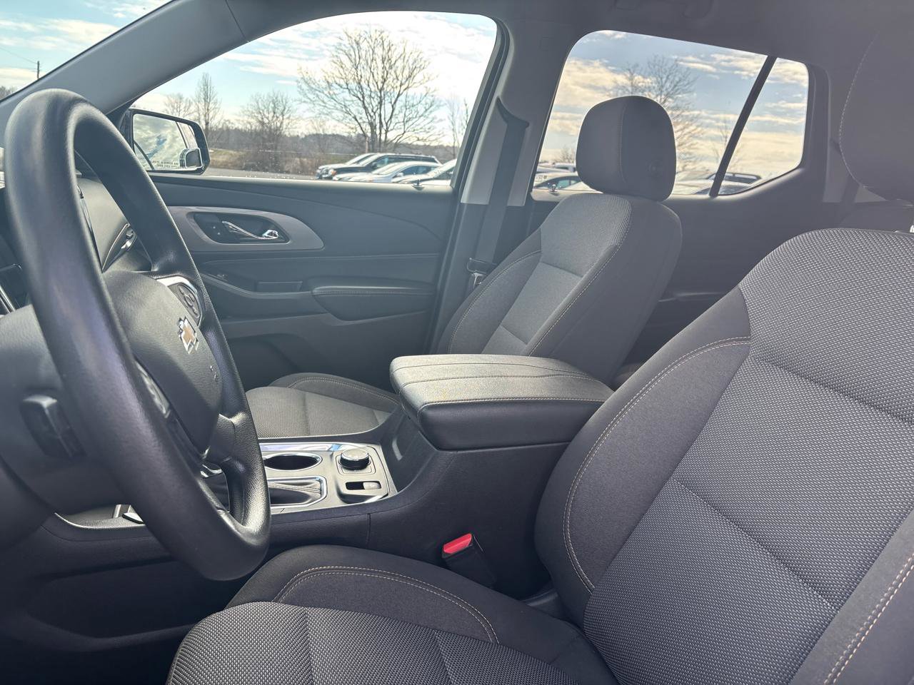 Used 2019 Chevrolet Traverse LS AWD/4WD image 12