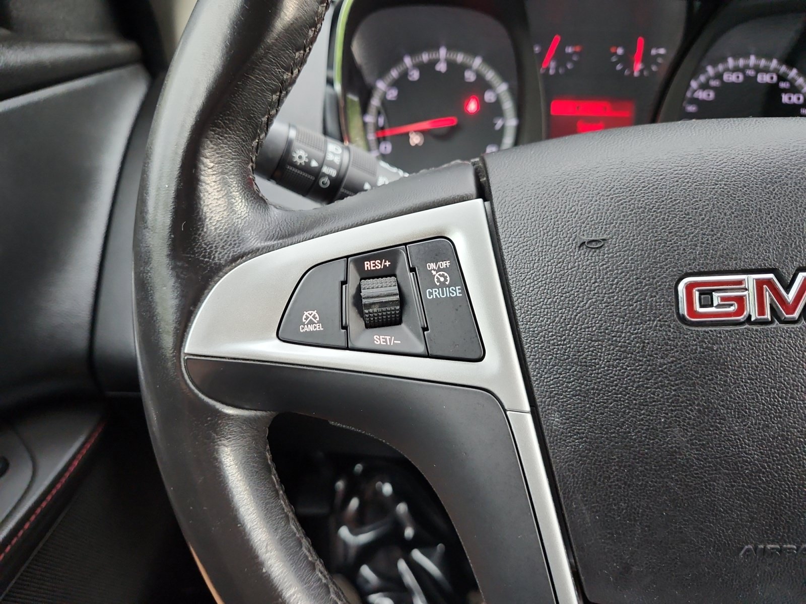 Used 2014 GMC Terrain SLE w/ Chrome Package AWD/4WD image 23