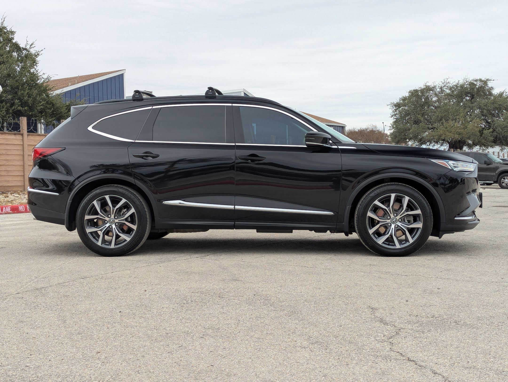 Certified 2023 Acura MDX w/Technology Package image 5