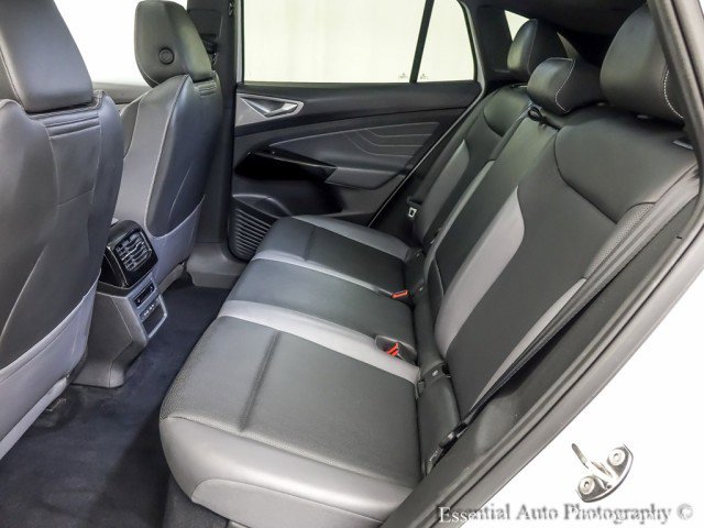 Used 2023 Volkswagen ID.4 Pro S Plus image 14