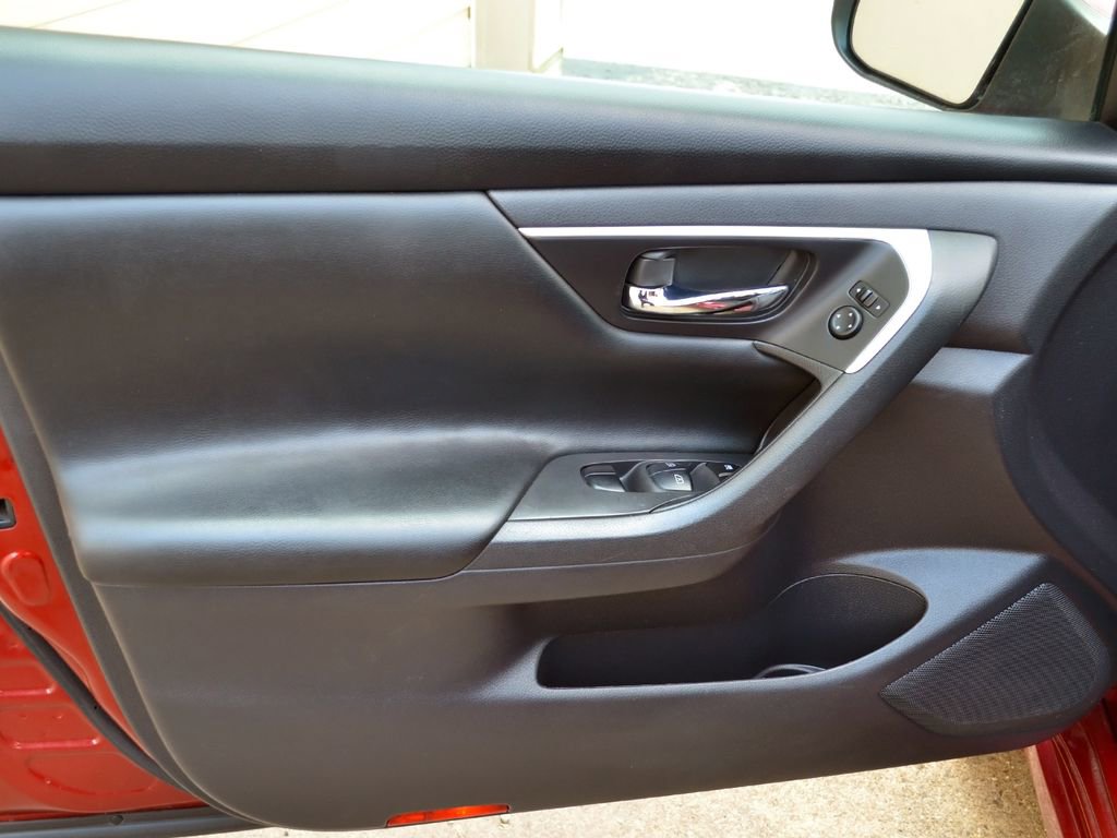 Used 2016 Nissan Altima 2.5 image 27