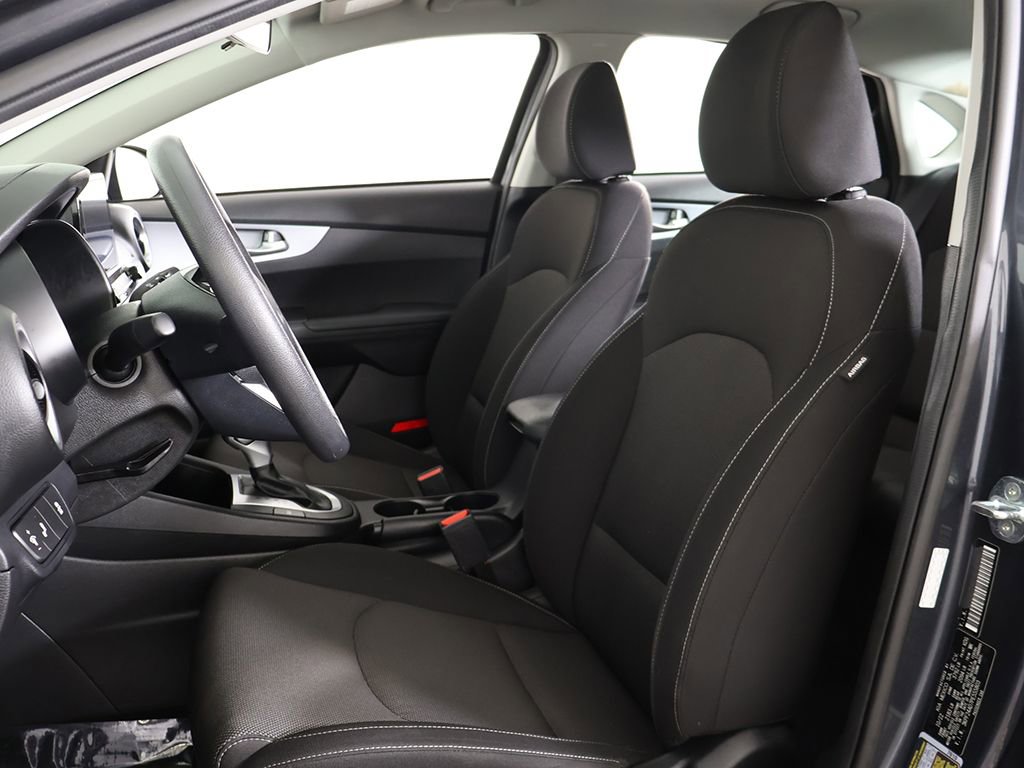 Used 2023 Kia Forte LXS w/ LXS Technology Package image 27