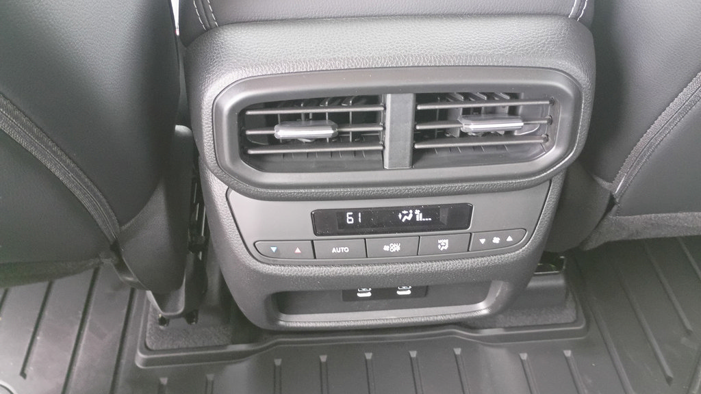 New 2026 Honda Pilot Touring image 22