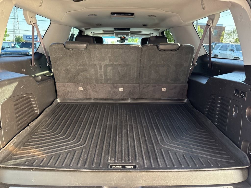 Used 2017 Cadillac Escalade ESV Luxury image 54