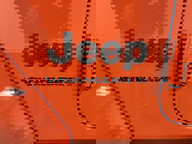 Used 2023 Jeep Wrangler Unlimited Rubicon w/ LED Lighting Group image 31