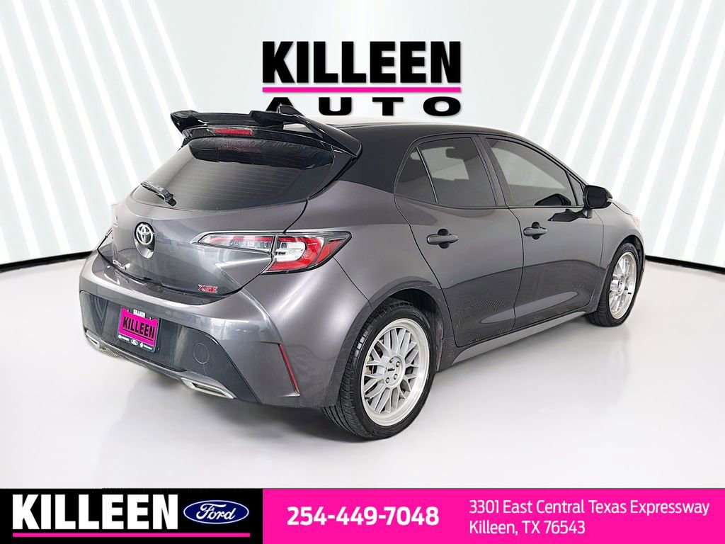 Used 2021 Toyota Corolla XSE image 8
