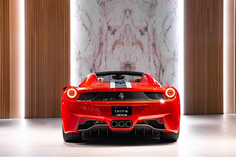 Used 2014 Ferrari 458 Spider RWD image 4