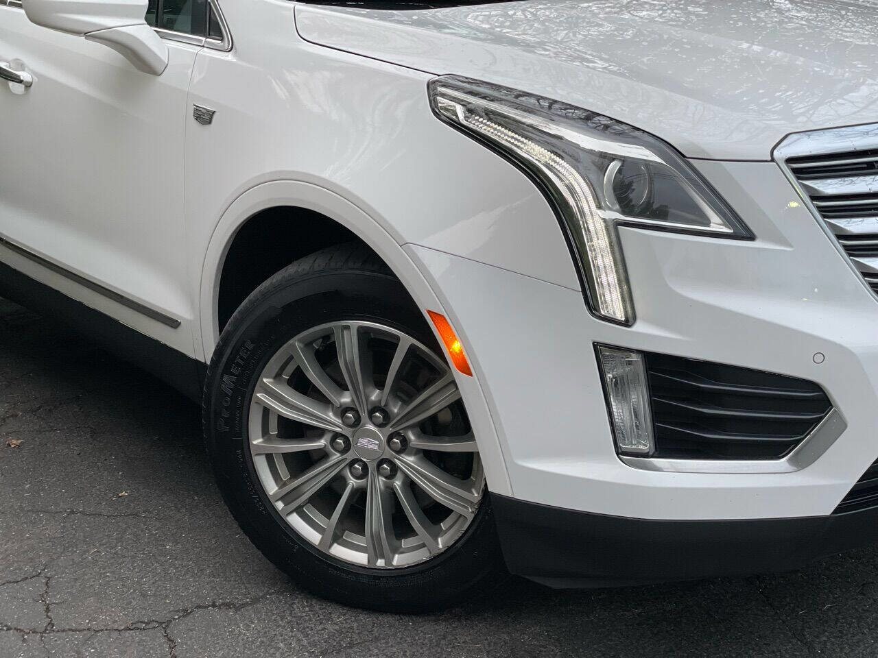 Used 2019 Cadillac XT5 Luxury image 4