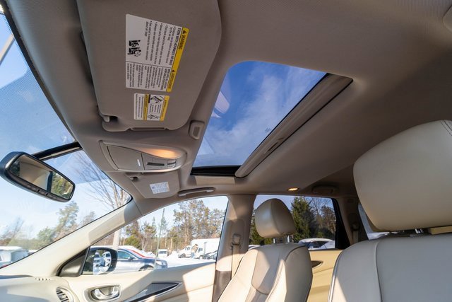 Used 2018 INFINITI QX60 Luxe image 35