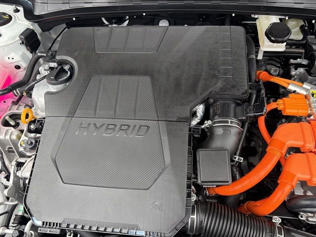 Certified 2025 Hyundai Elantra SEL image 34