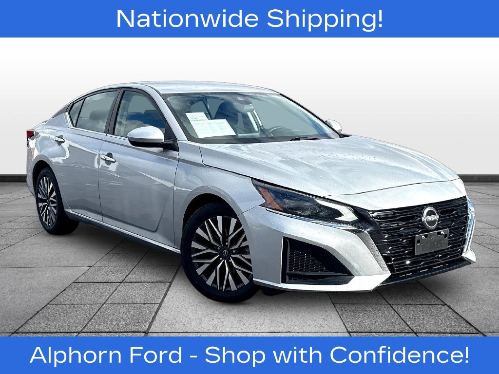 Used 2023 Nissan Altima 2.5 SV FWD image 1